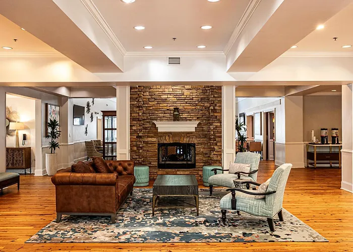 Hampton Inn & Suites Charleston-West Ashley