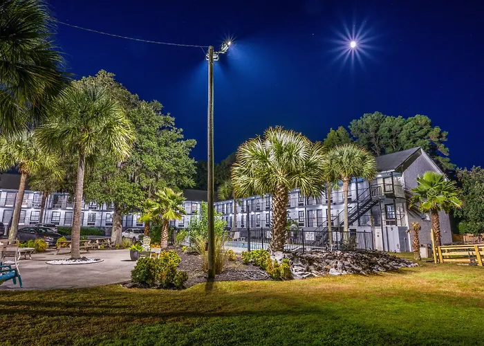 Charleston Creekside Inn